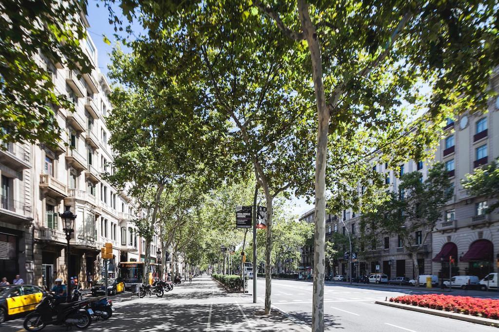 Milton House Gran Via Apartment Barcelona Exterior photo