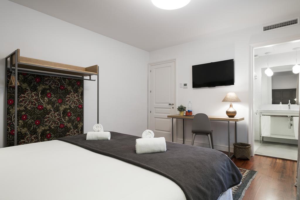 Milton House Gran Via Apartment Barcelona Exterior photo